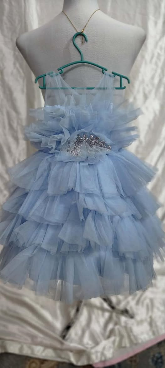 تابعو الحساب والاستوري مهم بنات 

فستان بناتي يلبس عمر سنتين للحجز مراسله عل الخاص متوفر خدمه توصيل


**إذا كنت صاحب هذا الإعلان وتريد حذفه لأي سبب، رجاءا أرسل رسالة إلى الدعم الفني**