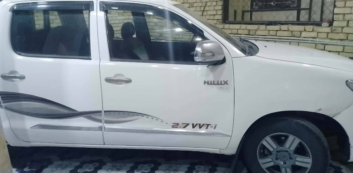 السلام عليكم 
سيارة للبيع 
موديل: 2013
رقم: واسط /انكليزي 
تحويل ثاني يوم بسمي 
سيارة: متجايه 
محرك كير تايرات حداديه كفاله عامه
السعر:140 ورقة 
الهاتف: ***********
