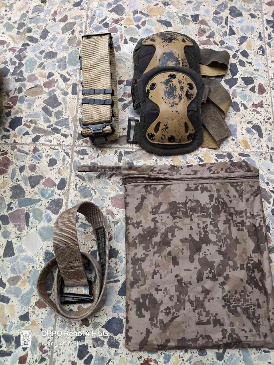 غراض عسكرية سعر مناسب شلع بدون عمله ب 50 الف قفل سعر اخو البلاش درع نضيف مرتب جعب داخليه وخارجيه حلو مشلح 
مطري عسكري جديد 
كسارات 
نطاق رفيع 
نطاق عريض اصلي 
جفوف صوف 
كلهن شلع ب 50 الف قفل مكاني بغداد الحسينية بالبداية قرب مطعم الامير على الشارع قريب كلش الشراي يجي خاص او يتصل هذا رقمي ***********
