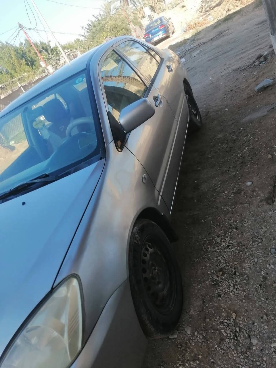 لانسر 2010
رقم قادسيه بسمي سنويه لل30
مكينه نضيفه1500 قبق اسود كير جديد 
مكان السياره كربلاء 
سعرها 65 قفل قفل
***********
