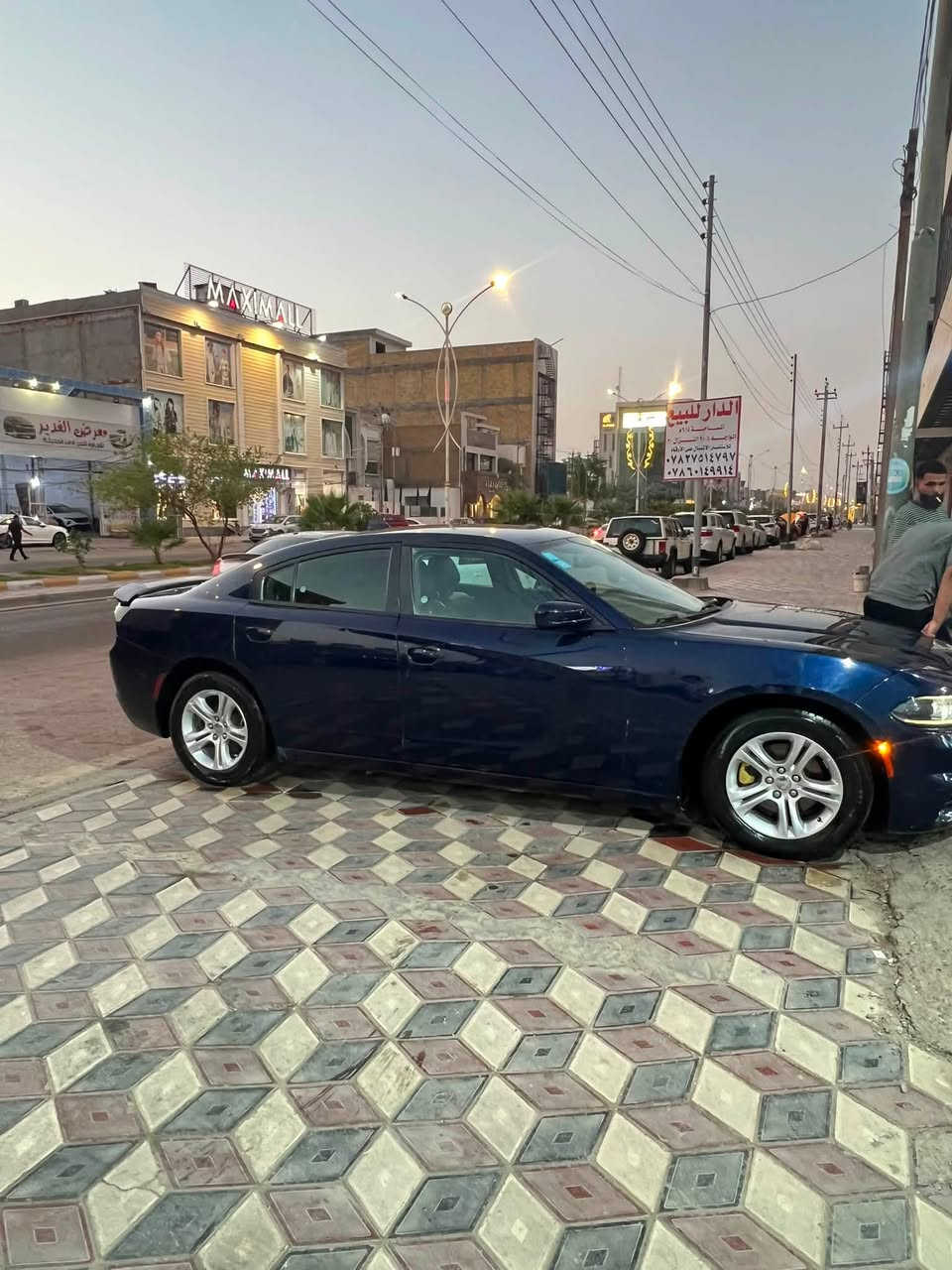 جارجر كندي للبيع فول ما عدى الفتحه
مكينه وكير وحداديه وتخم تاير جاهزات 
 سعرها 168  للبيع او ومراوس  مكانها ناصريه 
رقم الهاتف للاستفسار 
***********
