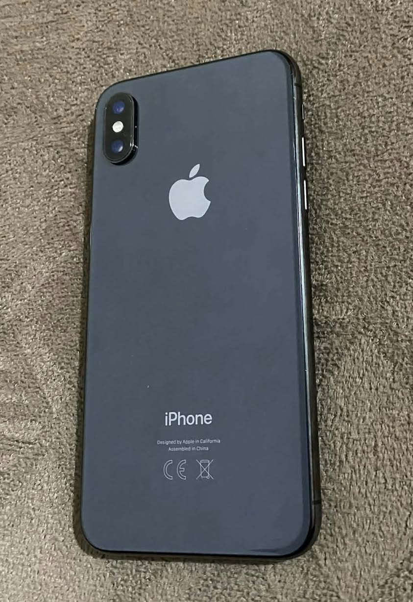 ايفون XS
مبدل شاشه 
فيس ايدي موقف 
كامره تحتاج مغناطيس 
بطاريه ما مبدل 100
ذاكره 64
ادفع سعر كما امر الله


**إذا كنت صاحب هذا الإعلان وتريد حذفه لأي سبب، رجاءا أرسل رسالة إلى الدعم الفني**