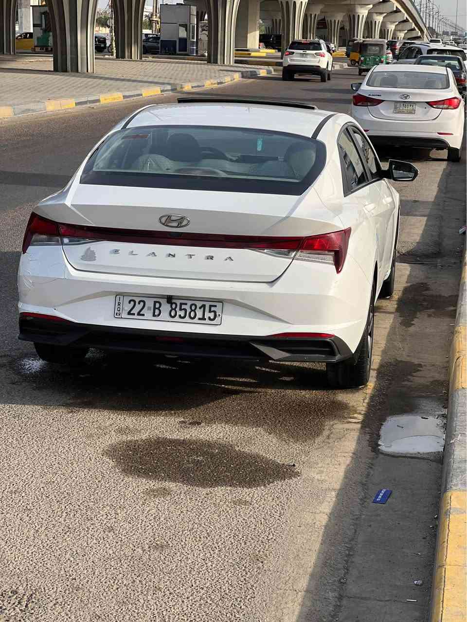 سلام عليكم ورحمة الله وبركاته 
انترا البيع مديل 2023محرك 1600كير ايتي مواصفاته نص فول سياره حداده جديده تخم تاير جديد جاهزه من كلشي غير المذكور بسونار بعد مابيه شي كفال سعر 153بيه مجال قليل تصل وانه خادم*********** البصرة, العراق
