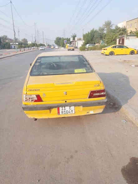 بيجو 405 موديل 2013 باسمي رقم انكليزي  سنويه لغاية 2027 هىئه مصفره  غرامات عليها 100 كير ومحرك فرنسي  بيها ضربه بالجاملغ الخلفي  ومصلحه باتري جديد درايم شفت جديد صدر جديد السعر 21 وبيها مجال بسيط  موبايل *********** مكاني لغداد
