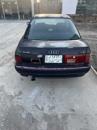للبيع  اودي 80  موديل 1993 رقم بغداد تحويل مباشر  محرك 2.0  دوش  كير ع...