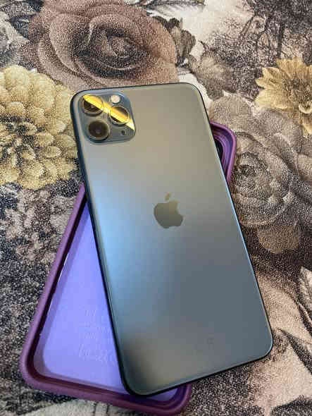 سلام عليكم جهاز 11 برو ماكس وتر الجهاز نضيف كلش وكلش مابدل بي البطاريه 76 السعر 450 وبي مجال شي بصيط مامتواجدً خاصًً *********** واتساب
