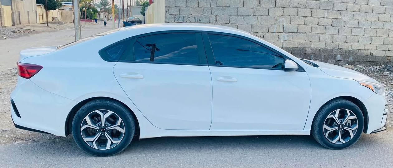 السلام عليكم ورحمة اللة وبركاتة
كيا فورتي 21

بأسمي أني الشرعي

سنوية لـ29

السيارة (ليبل واحد بيها قطعة وحده)

للاستفسار ***********
