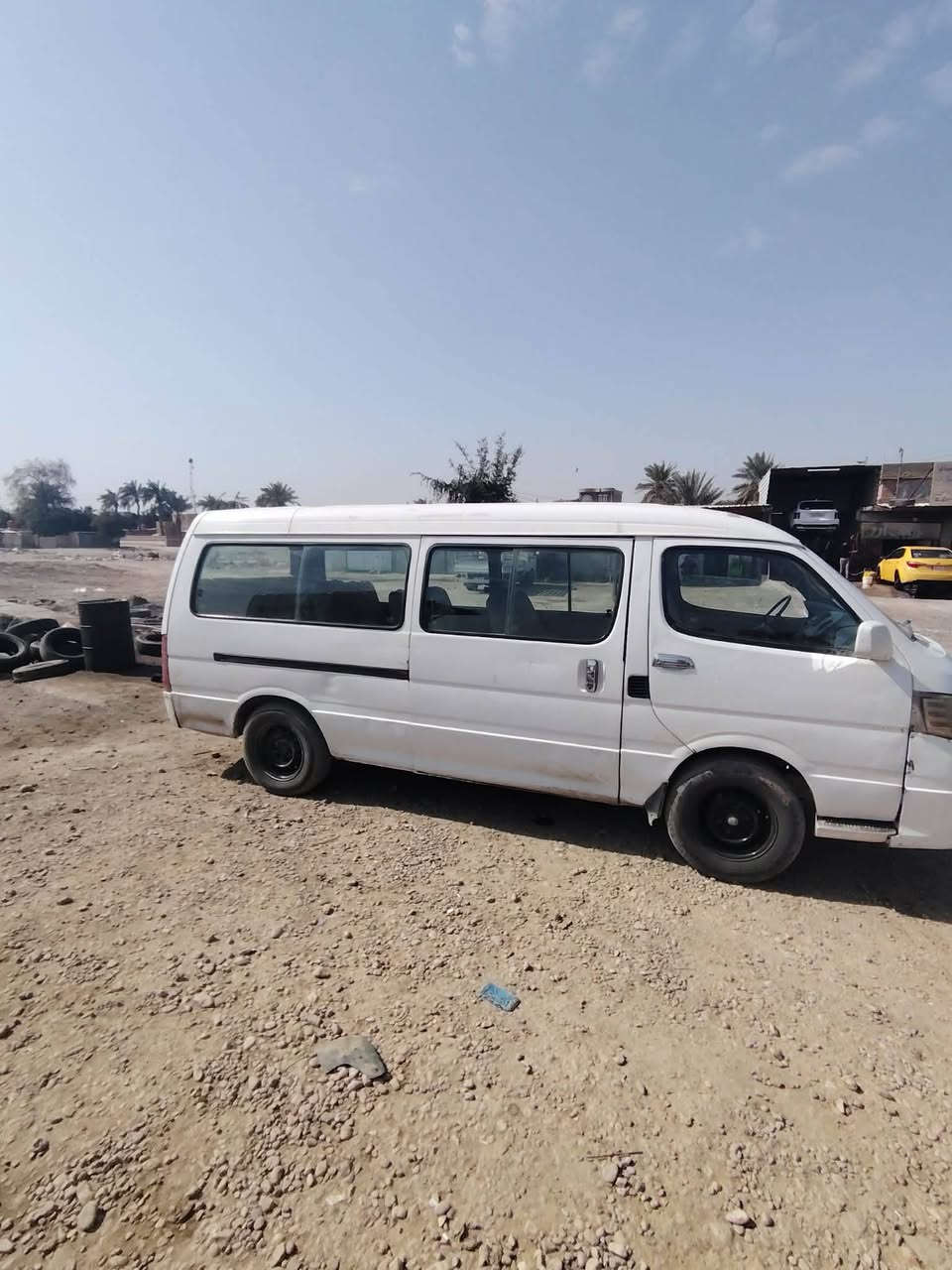 سلام عليكم سياره اجوان البيع موصليه سعر 28 وبهه مجال 0756428234 (***********

