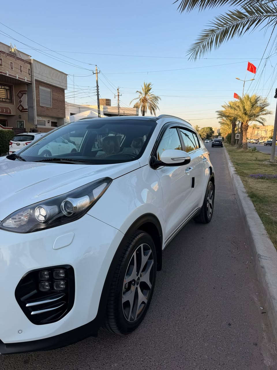 سلام عليكم كيا سبورتج البيع موديل2019
خليجي جيتي لاين

موصفات 
بنوراما
كشنات جلد كهرباء

بصمه تشغيل وبصمه ابواب

جنطة كهرباء

سيارة برغي ما مفتوح بيهة وسبير ما نازل

سعر 215وبيهة مجال

رقم الهاتف ‭***********‬

مكان سيارة بغداد الكرخ
