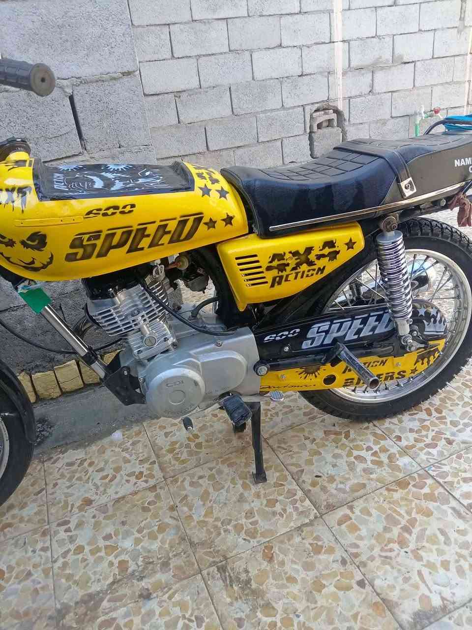 سلام عليكم دراجه له بيع سعر 500بيه مجال رقم خاص موجود هاتف ***********

