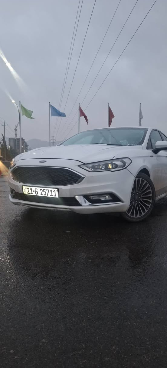 فۆرد ڤیوژن مۆدێل 2017 دووپارچەی گۆڕاوە بێناو گرتن بۆنیت و چاملغی سەکن هەموو گیانی بەشەرتە  زۆرخاوێنە 67 هەزار ڕۆشتوە ،لەڕانیەیە تەنها ئێڕباگی سوکانی تەقیوە
 ژ.م *********** رانية, السليمانية
