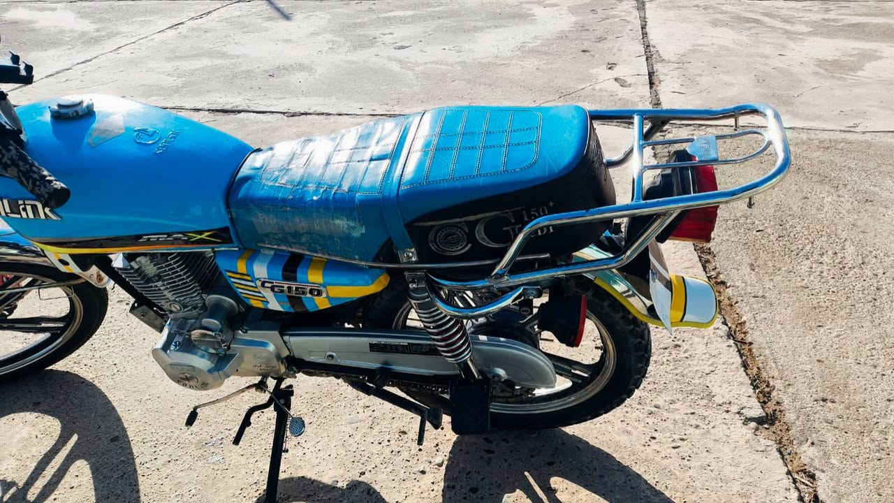 السلام عليكم دراجه موديل 2022 محرك شرط ما مفتوح نضافه كدامك بعده وضع شركه السعر 500 وبي مجال التواصل ***********
