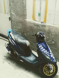 دراجه ماكس عدله مكينه مفتوحه وهسه حالين يرادلهه فشك لان الروله مسحوكه ...