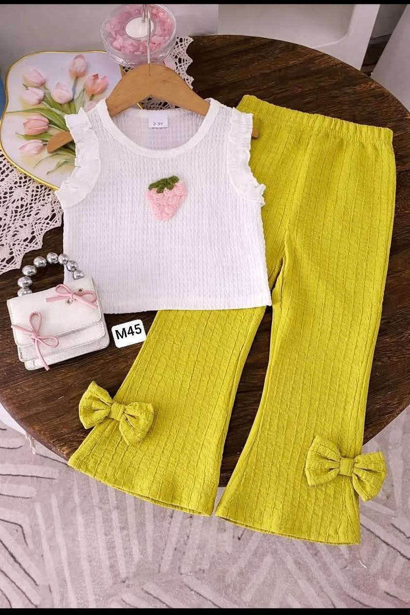 قياس 1-2-3-4 سنة 
السعر الدرزن 65 الف


**إذا كنت صاحب هذا الإعلان وتريد حذفه لأي سبب، رجاءا أرسل رسالة إلى الدعم الفني**