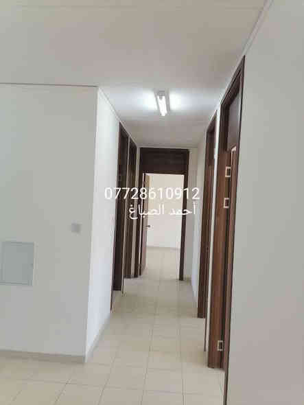 صبغ وترميم الدور والشقق وعمل الديكورات وبأسعار مناسبه وأي شخص ماعنده إمكانيه اشتغله لوجه الله واني حاضر بالخدمه اشتغل بجميع مناطق بغداد ***********
