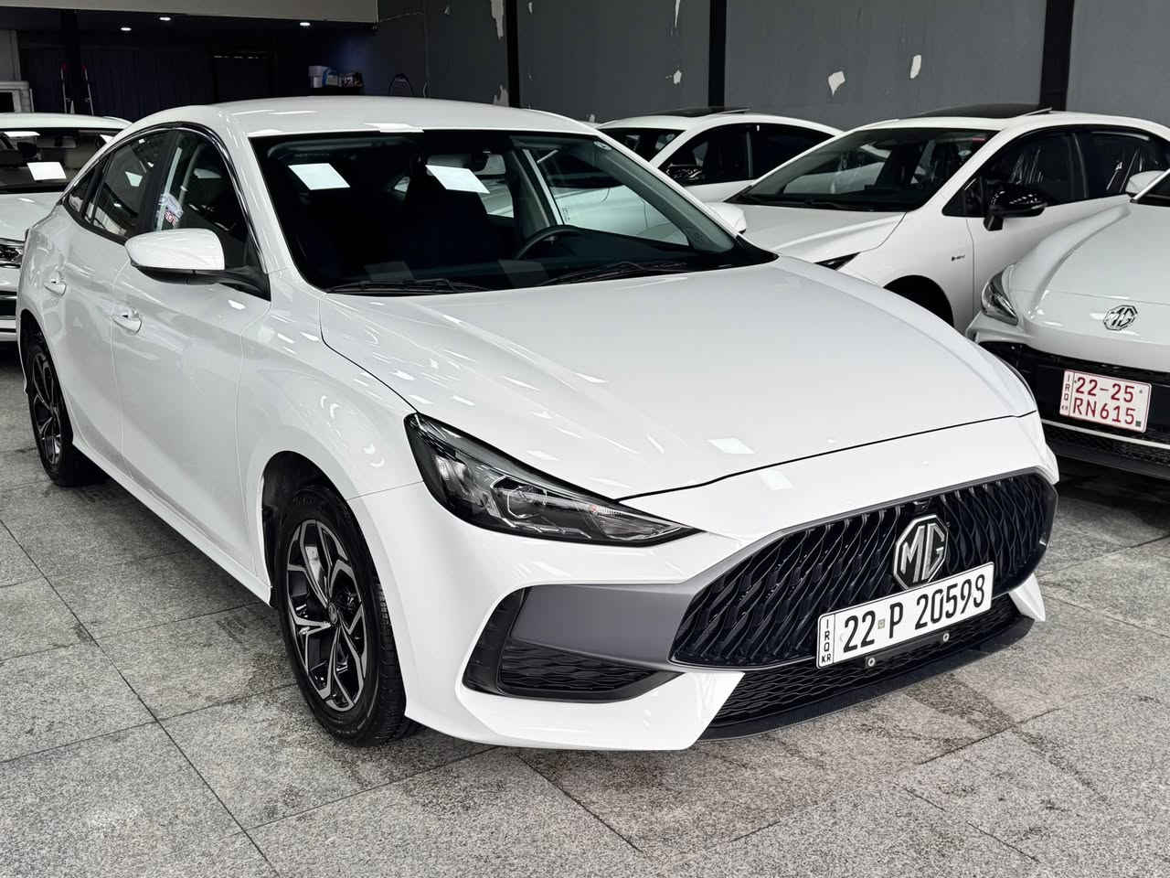 MG GT 2025 گیر عادی
سه‌یاره‌كه‌ زۆر خاوینه‌
🔥🔥🔥سعر:99$
ته‌نها10 هه‌زار رۆیشتیه‌
موسفات:لایت لید یه‌ده‌ به‌سمه‌
ئاوینه‌ ئیشاره‌,حه‌ساس,كامیره‌,
به‌سمه‌,سوكان فولیوم,تحدید سورعه‌
موبایل:***********
