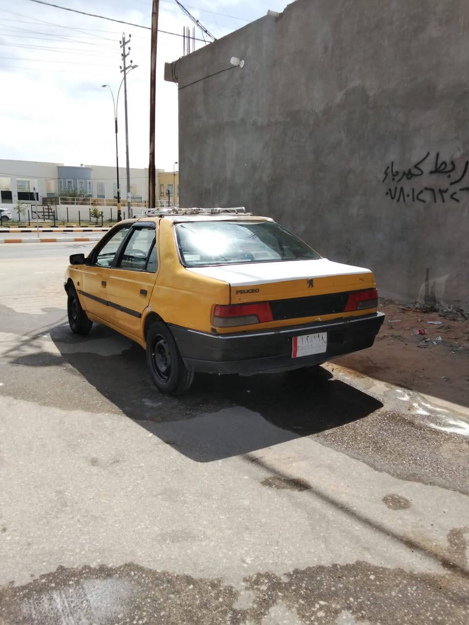 سلام عليكم
عندي بيجو روى موديل ٢٠٠٩ سنوية ساقطة 

واريد ابيعها محرك وانجي ناعم كير اوتو بل جيس محرك مكفول 

راعيه مانده عندي بس رقمه ابيع هيج مكاني نجف الاشرف 
 ***********

