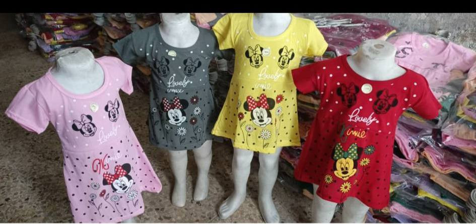 صيف سنة 2026
فستان بناتي الخامة سينغل 
درجة اولى 
امبلاج تعلوقة 
دستة 12 قطعة للكمية حصرررا سعر 🔥🔥🔥
المعمل سوريا حلب شحن لكافة المحافظات والدول 
للتواصل واتس آب داخل وخارج سوريا 
00963941523379


**إذا كنت صاحب هذا الإعلان وتريد حذفه لأي سبب، رجاءا أرسل رسالة إلى الدعم الفني**