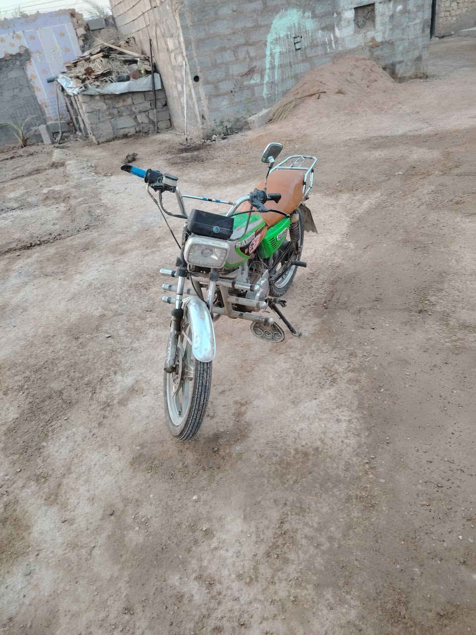 مواطير للبيع سيفان كلشي وسعره العنوان رمادي زنكورة الاستفسار *********** يرهم مراوس بستوته
