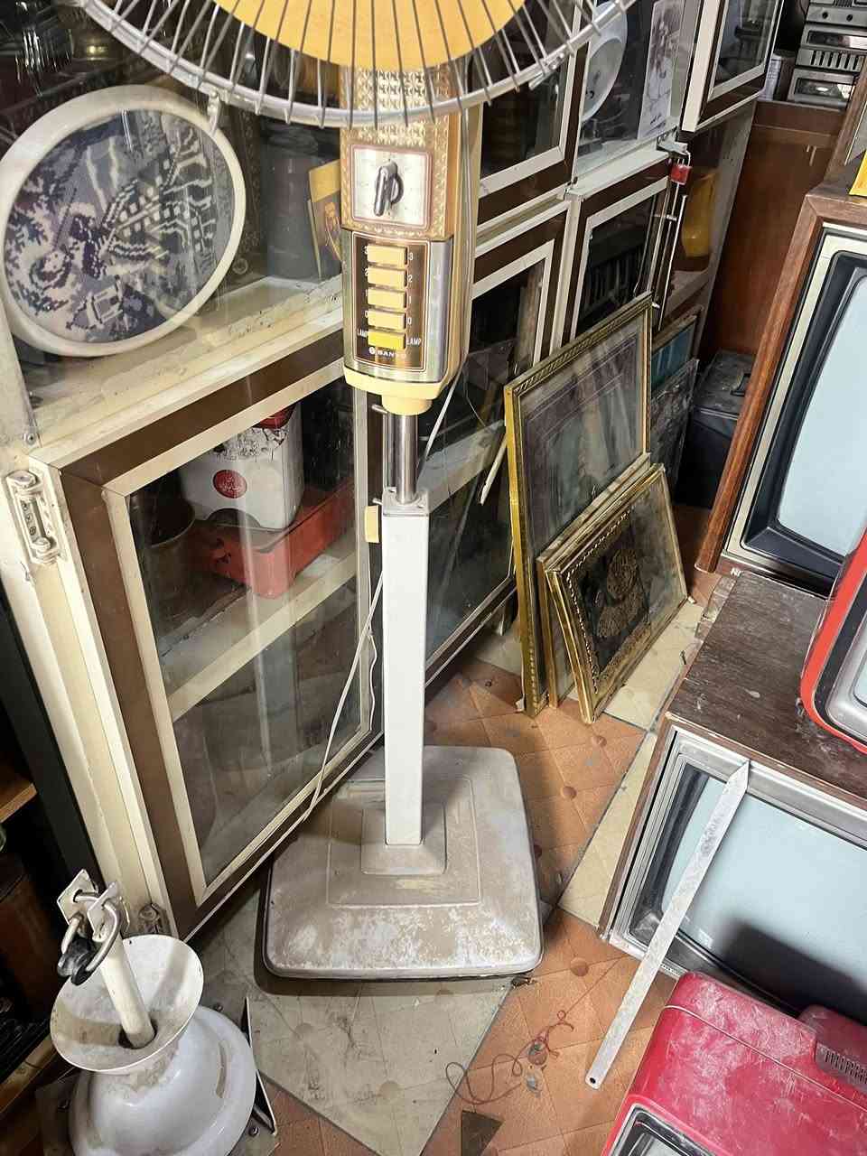 مروحة جديدة للبيع


**إذا كنت صاحب هذا الإعلان وتريد حذفه لأي سبب، رجاءا أرسل رسالة إلى الدعم الفني**