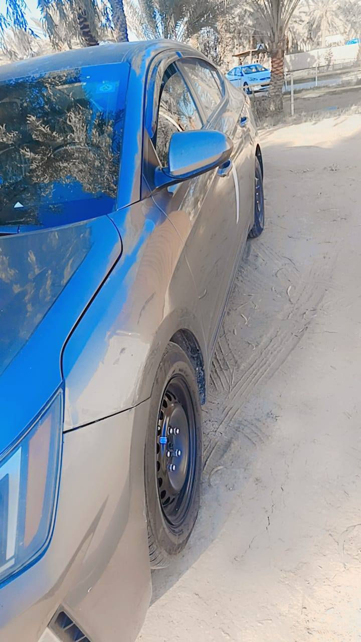 النترا موديل ٢٠ رقم بغداد دولي حادثها بنيد بدون دواخل وقبق جنطه فقط رش جاهزه من كلشي مابيها نقص العنوان بابل 
السعر ١٣٠ وبيها مجال 
للاستفسار ***********
