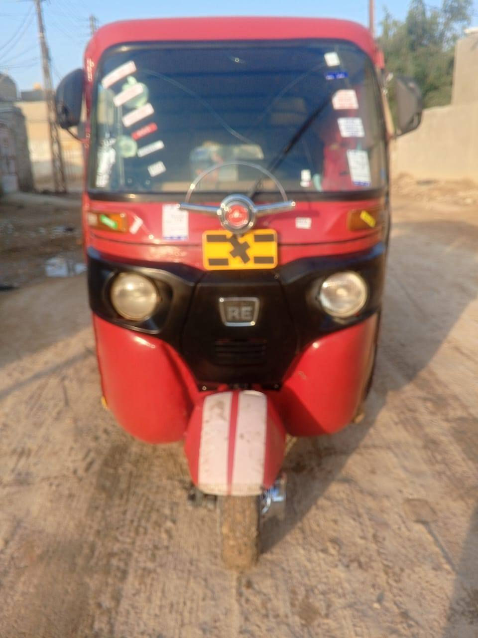 سلام عليكم تكتك للبيع موديل 18شهر 12 أوراق مكينه 20 موضحلك كلشي بلفيديو السعر 3750مكان بغداد منطقت نهروان رقمي ***********
