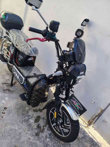 موطور شحن جبلي الأخوين بصمه موديل 2025 مستخدم اقل شهر 6
بطاريات فول على الفحص لايت زنون عالي ناصي نضام بك دبل اشاره دبل اسويج دبل بصمه نضافه انضف من الصور ما ناقصه كلشي اسماعات بلوتوث السعر 775 وبي مجال قليل حك الجيه
***********
***********
