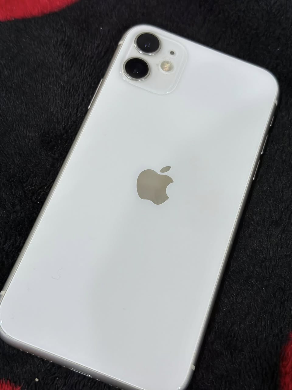 سلام عليكم اخواني .. 

للبيع ايفون ١١ عادي ذاكرة ١٢٨ بطارية مبدلة ١٠٠ كلش حلو بالشحن امانة الله 
كامرة حلوة فيس ايدي شغال 
مبدل ضهر وشاشه مكسورة بس تمشي حال 
الجهاز للامانة نضيف واستخدام بنية وجاهز للاستخدام بدون اي شي تسوي بي 
مكاني نجف / الشراي يتواصل خاص الميعجبة السعر براحته يعبر المنشور وممنون منكم


**إذا كنت صاحب هذا الإعلان وتريد حذفه لأي سبب، رجاءا أرسل رسالة إلى الدعم الفني**