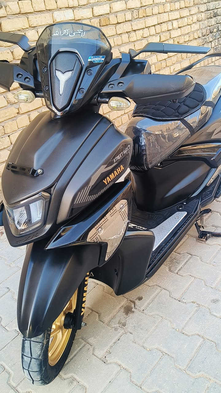 ZR23مكفوله كفاله عامه
للبيع مكينه خرسه ومكفوله  ونضافه 💯

 لون اسود طافي❤️‍🔥 الرقم /***********
