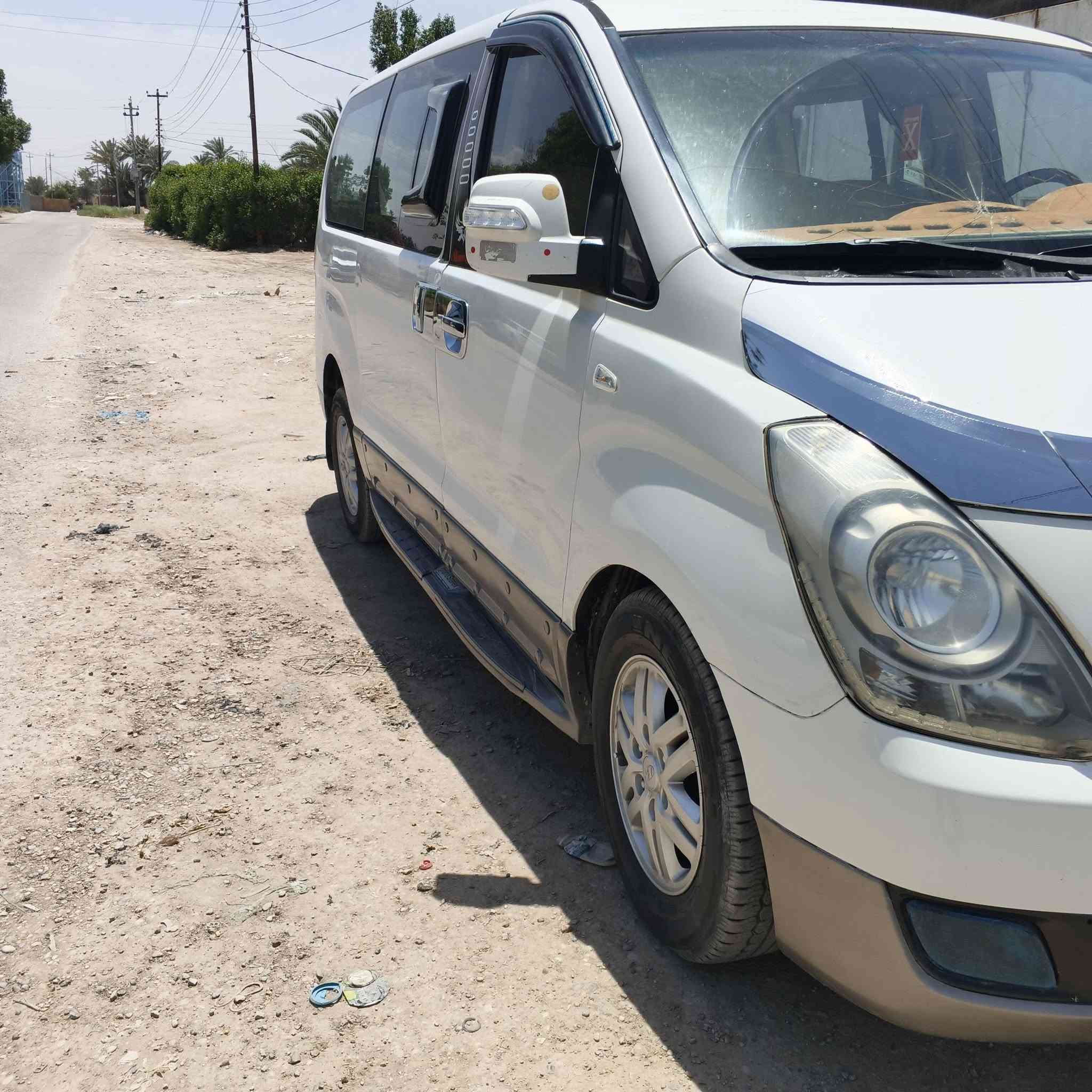 السلام عليكم 
للبيع اؤ مراوس ب اقل 
ستاركس موديل 18 قادسيه رقم جديد باقي بس ستلام الوحات جدد 
مخلوط مسكر سبلاين مكينه كير تخم تاير تبريد جاهزه بيه مكانات صبغ شواصي لغود كفاله سعره 190 وبيه مجال قليل مكان ديوانيه دغاره صدر الدغاره ***********
