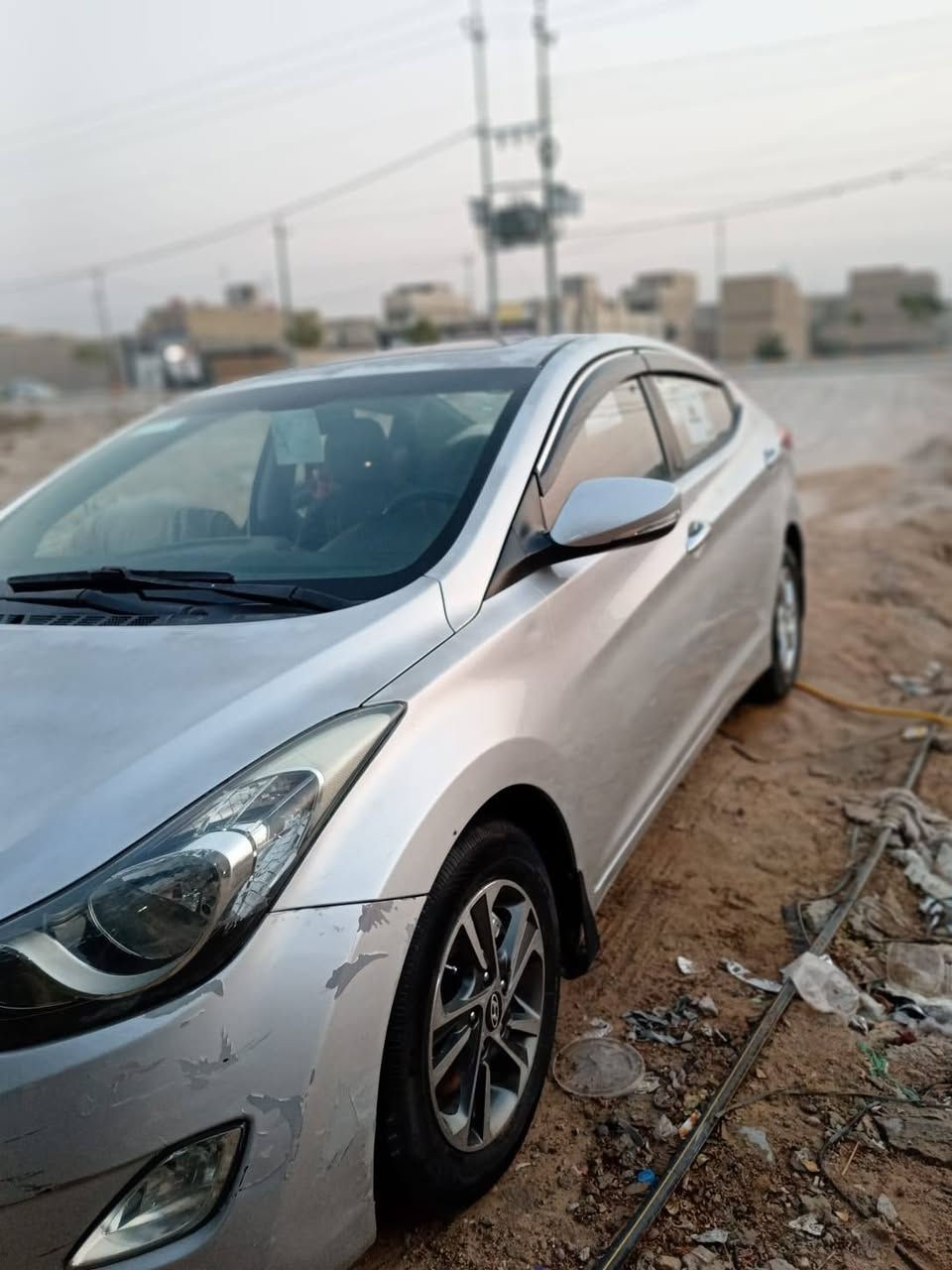 سياره هونداي النترا 2012 سياره مكفوله كفاله عامه من محرك كير حداديه تبريد ثلج سياره نضيفه بيها فتحه من سقف  اشاير بل مري سهرها 107 وبيها مجال. للبيع او مراوس.  +مراوس اقل من السعر العنوان النجف الاشرف حي النداء  مكلف بالنشر  رقم الموبايل ***********
