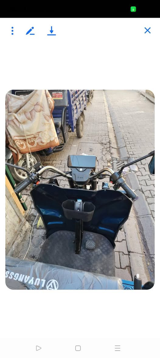 ستوته موديل 2025نضيفه كلش مستخدمه قليل 6بطاريات حجم32رقم الهاتف ***********الشراي يتصل عنوان بغداد الكفاح
