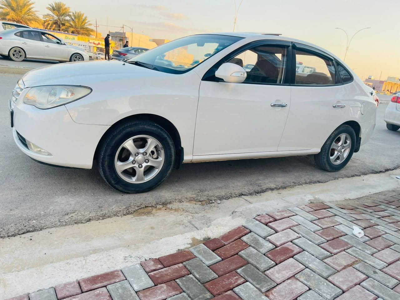 النترا للبيع او المراوس  موديل ٢٠١١ فول موصفات فتحه سقف اشاير بل مري سياره جاهزه من كلشي كير محرك صدر كله شرط تخم تاير جديد سياره جاهزه رقم سليمانيه دولي سنويه لل ٢٠٣٠ بيها صبغ ربع جاملغ خلفي بدون دواخل شرط وبنيد مبدل بلادي مكاني صلاح الدين بيجي الشراي يتصل ***********
السعر ١٢٢ وبيها مجال
