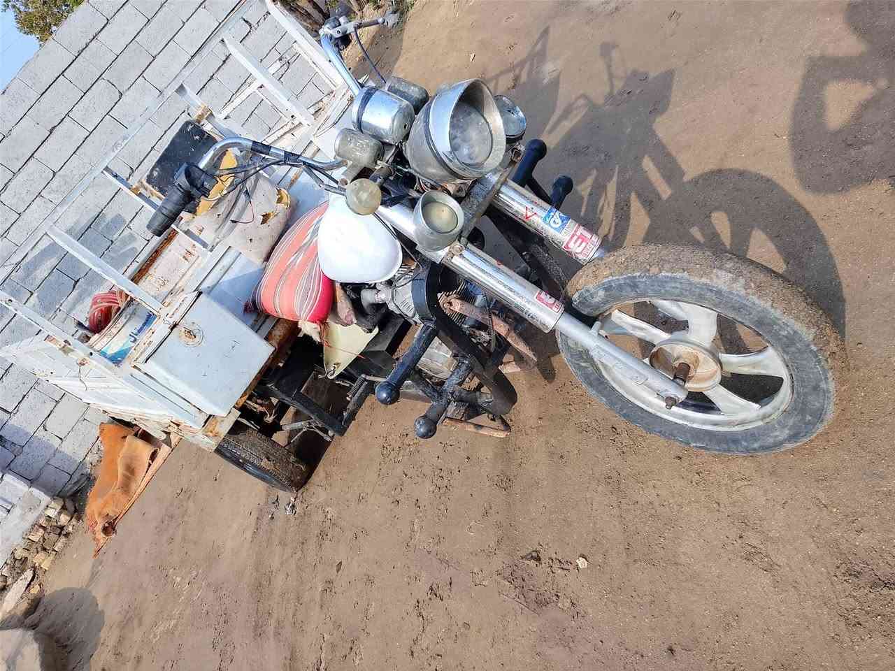 ستوته لبيع كلك كلك مكاني رميثه كهربائيات كله شغاله 
مكينه مفتوحه بس شرط لا تبخير ولا صوت ناعمه واكسن بدي دبلات نضيفات شرط ***********
