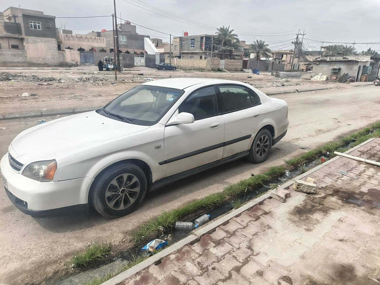 شوفرليت ابيكا 2006للبيع 
وراد خليجي 
محرك جديد وكير شرط حداديتها خير من الله 
تبريد 
سنتر لوك 
الكهربائيات كلها شغاله السياره مسويلها ادامه كامله 
رقم بابل انكليزي 
ملاحظه (بلكات +انجكترات +فيتبم +كلاص بانزين ) كلهن جدد اليوم شادهن
مكان السياره السماوه المركز  
السعر 46وبي مجال بسيط 
*********** غير متواجد على الفيس
