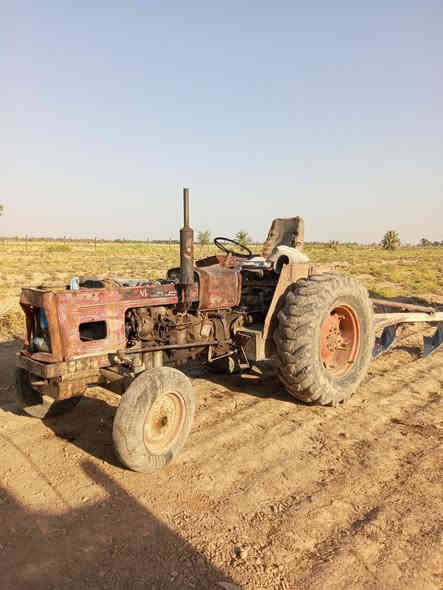 عنتر 71للبيع جاهزة من كلشي نكرة سلف بدون اوراق سعر معة العربانة قلاب 2500عنوان خان بني سعد ***********
