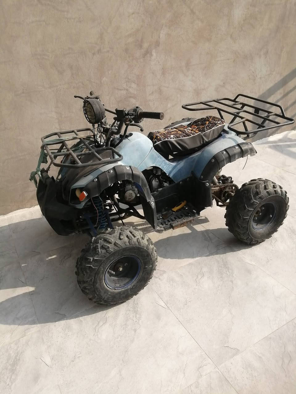 دراجه رباعي للبيع سعر 150 قفل
***********
نقص بس باتري
