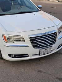 كرايسلر 300 • ٢٠١٤ • بصرة