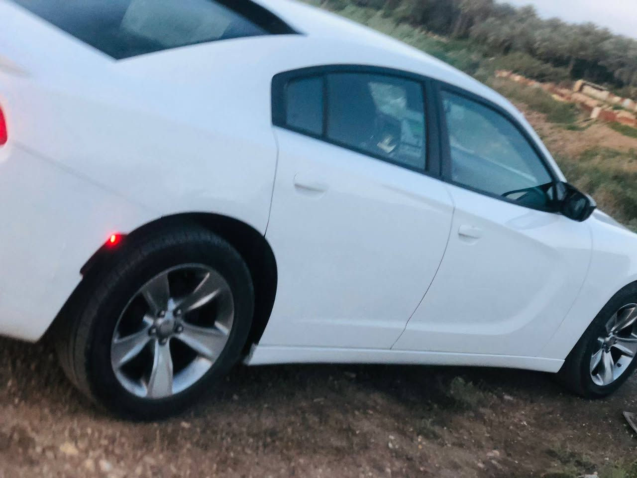 جارجر 2016كلين تايتل
نص فول  داخله تقرير قرق  بس واحد بل مئه مابيها قرق 
 سياره مكفوله   سعرها 195

***********
