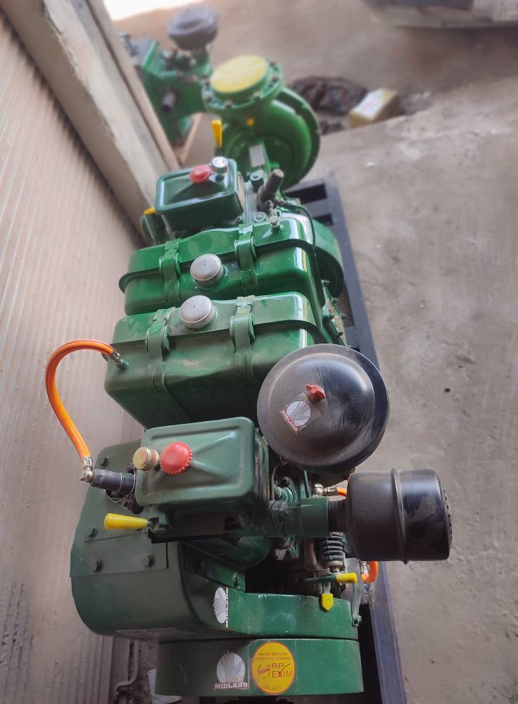 يتوفر لدى محلات الأخوين 
جميع انواع المحركات الهندي(مستعمل -جديد)
 بتر 10 حصان 🐎 ماء 
بتر 10 حصان 🐎هواء
 لستر توب لاند 8 حصان 🐎
لستر فرد مارشال 8حصان 🐎
العنوان سامراء الحي الصناعي/ محلات الأخوين 
📞 ‪                      ***********   
📞   ‏‪   ‏‪0771 092 9012‬‏
