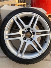 ويل وتاير جامبو ٥٠٠ حجم ١٨ السعر ١٥٠ $ مكاني : الكاضميه  للاستفسار : 0...