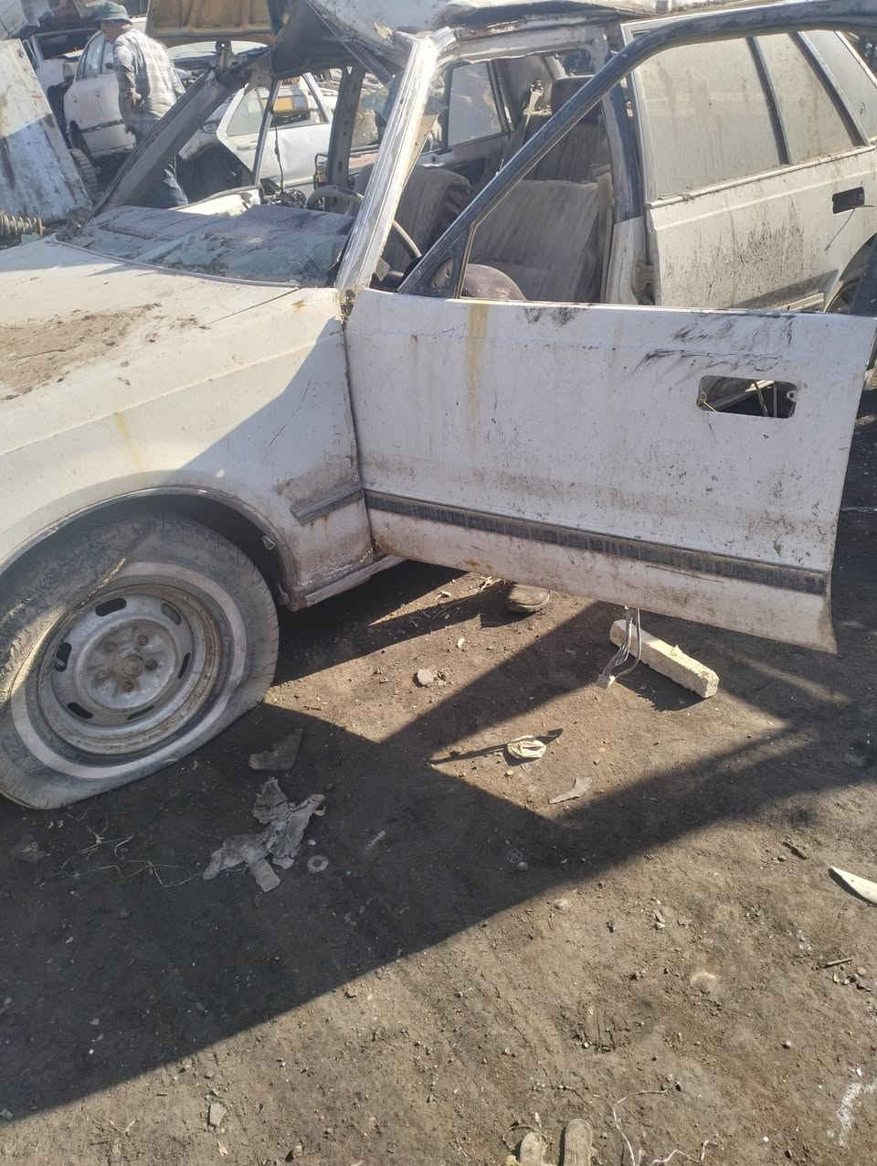 السلام عليكم 
تفصيخ سوبر 85 ... شتحتاج ابيعلك 
مكاني بغداد جسر ديالى الجديد بالحي الصناعي 
***********
***********
