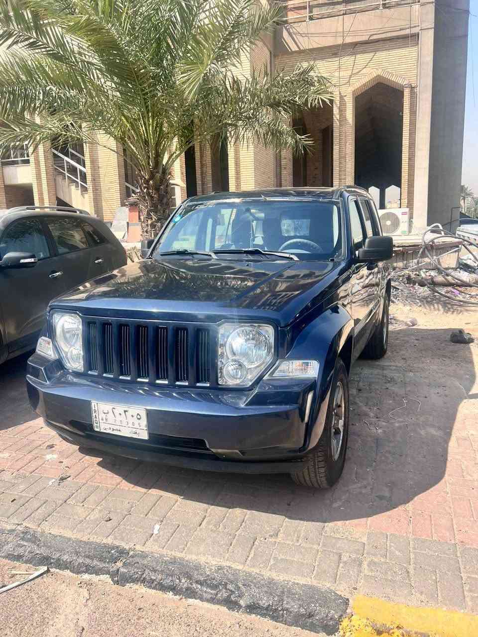 جيب لبرتي 2008 مصبوغه عام للجماليه
حادثها جاملغ وباب السايق واعندي صور الها قبل الصبغ تبريد شغال فوول كهربائياتها بلادي مملعوب بيها 
السعر 85       *********** حمزة وبيها مجال بسيط السيارة جاهزة من كل النواحي تجي تكلب وتراي وين متريد ناعمه وخير من الله بالعافيه على الياخذها العنوان بغداد
