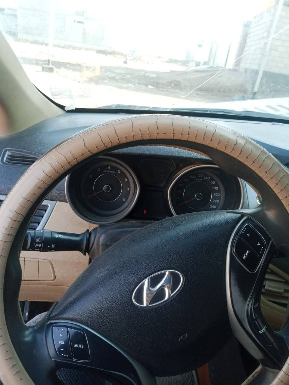 السلام عليكم
الانتره للبيع موديل 2013فول مواصفات رقم بغداد باسمي سنويه جديده بيها حزام بدون ضربه سعره93بدون عمله غفل للاستفسار
***********
