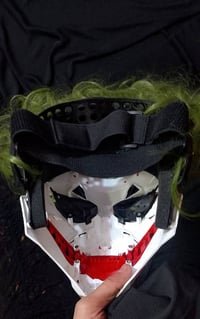 قناع جوكر • خوذة جوكر