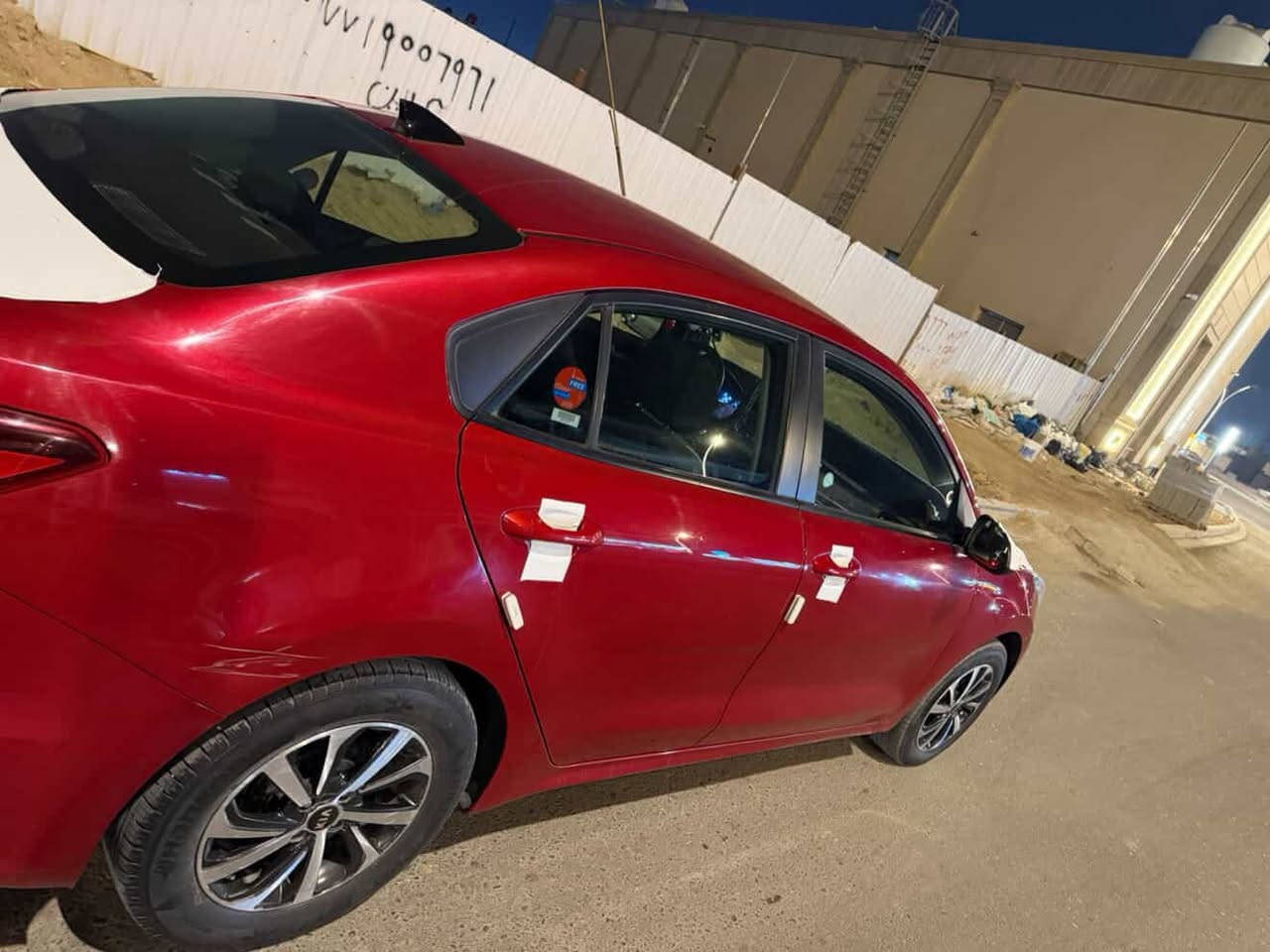 سلام عليكم كيه ريو مديل ٢٠١٩بصره حره سياره فول sكير مرغوب مو كهربائي وارد امركي ضربتها بنيد جاملق صفحت السايق ضار بيها ارباك البرده ودركه وبيها جزء من تكمه صفتح الصدر معجون وصبغ بيها ساره ماشي ٧٢ ميل كير مكينه حداديه جديده سياره شوفتها كلش حلوه سرعها ١٠٧ وبيها مجال جداً قليل رقم ***********
