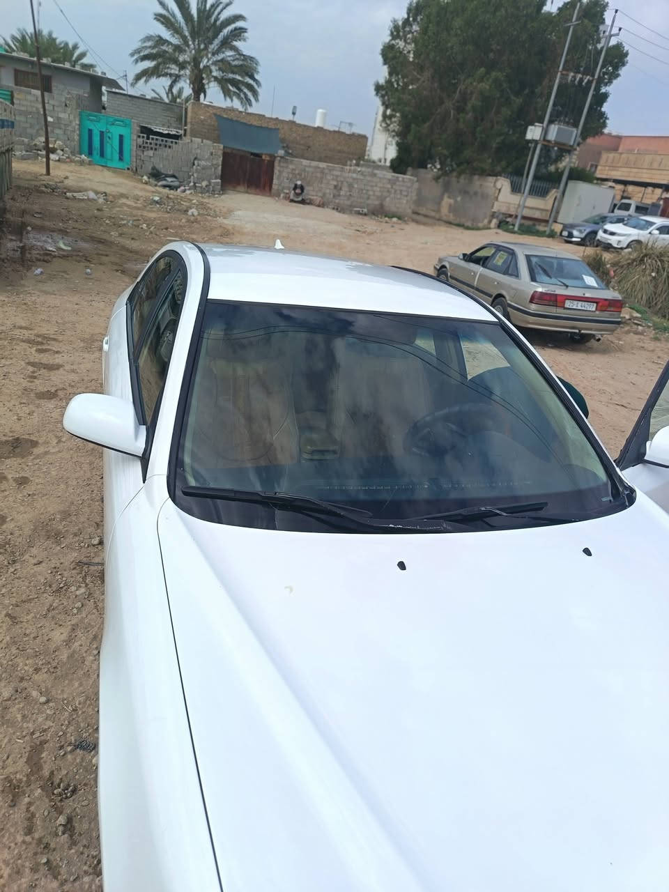 سلام عليكم  سونات ٢٠١٠ مصبوغه حزام رقم ديالئ المكان ديالئ بعقوبه حي المعلمين ***********.      سعر شده 5.
