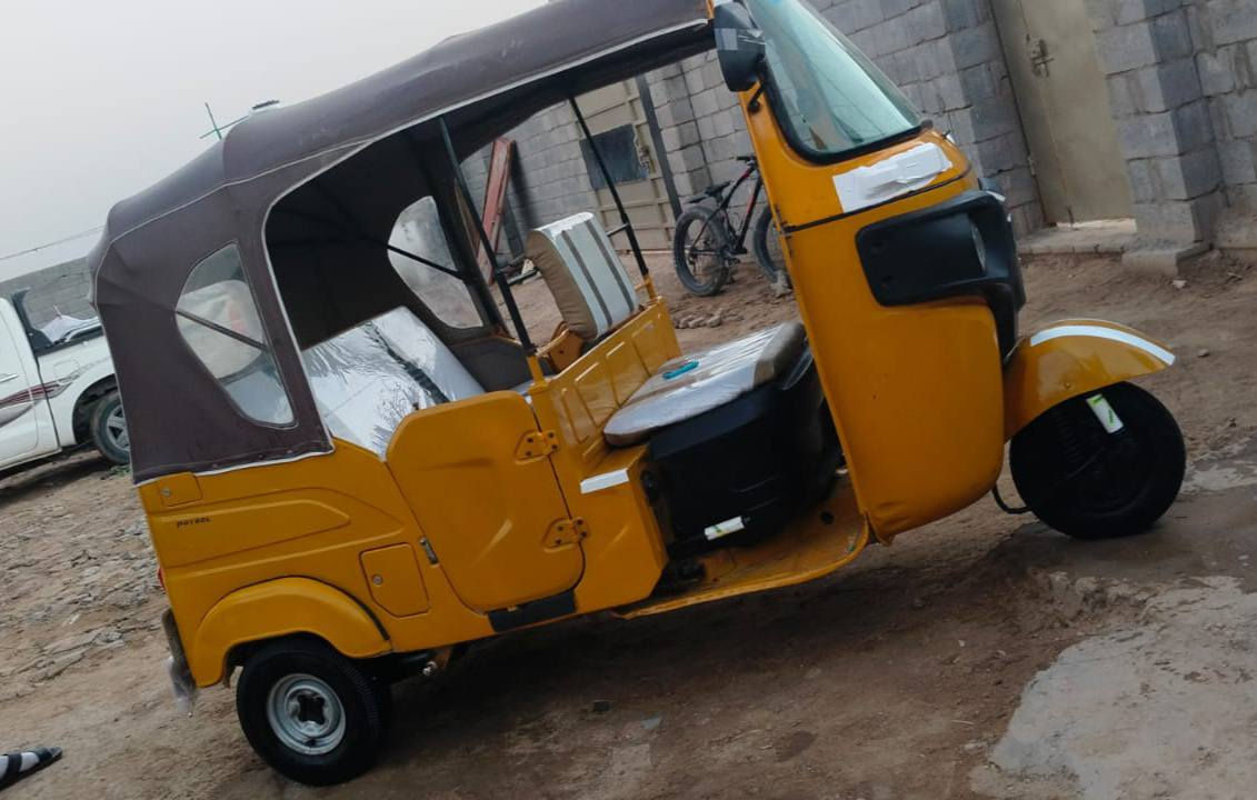 السلام عليكم تكتك للبيع 2021 شهر 11رقم بصره تحويل ثاني يوم السعر 6و600بيه مجال للشراي مكان ناصريه 
***********
