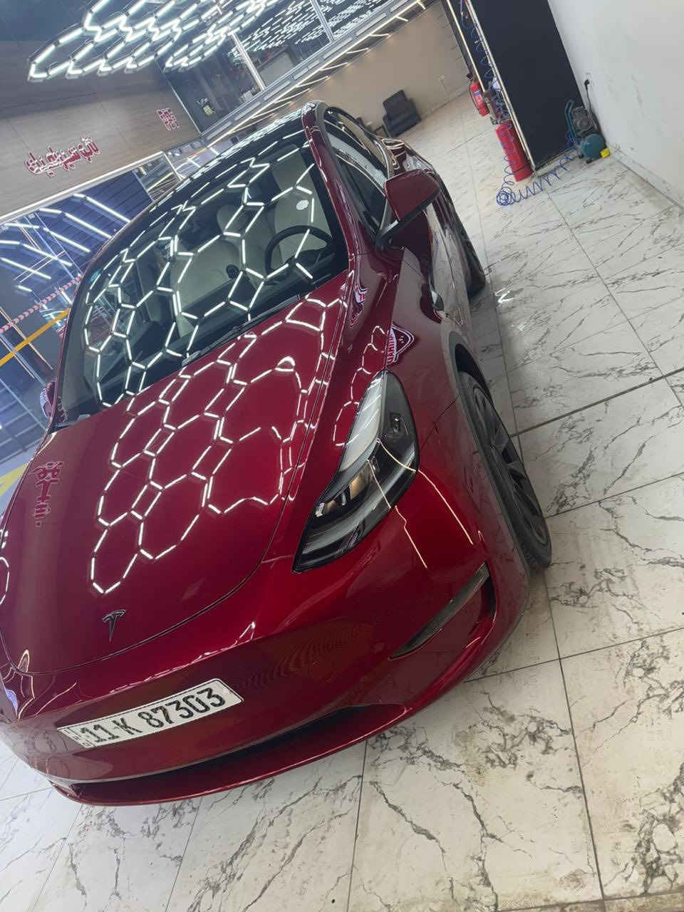 السلام عليكم
تيسلا مودل Y للبيع
موديل 2024
دبل ماطور -لونك رينج
ماشيه 24 الف كيلو 
حادث قبغ جنطه وجاملغ الخلفي الايسر 
السياره بدون ايربك
كشنات ابيض(تلبيسه بلاديه)
مغلف بيبان ثنين الاماميه والجاملغات والدعاميه والبنيد واللايتات  افلام حماية(PPF) من امريكا نص السياره مغلفة
السيارة جديدة بمعنى الكلمة
السيارة باسمي وعلى ايدي اني كصيتة من امريكا
السعر:245 وبيها مجال
للاستفسار:***********
