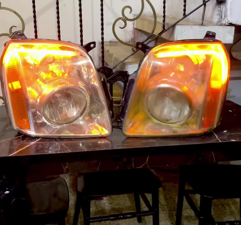 ماصدات جسمي مستعمل اصلي الزوج ب 75 

بك لايت خلفي اصلي مستعمل الزوج ب 50 جهه وره السابق بيهه كسر 

 مكان بغداد ***********
